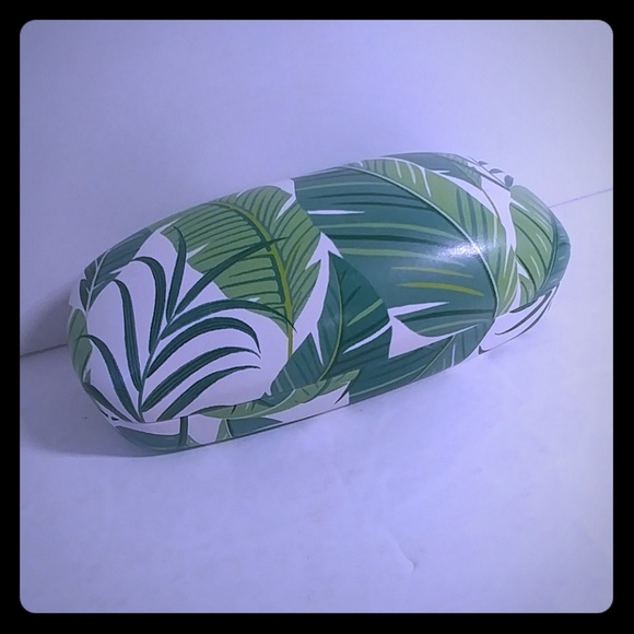 Stella & Dot Accessories - Stella & Dot Green Botanical Sunglasses Case